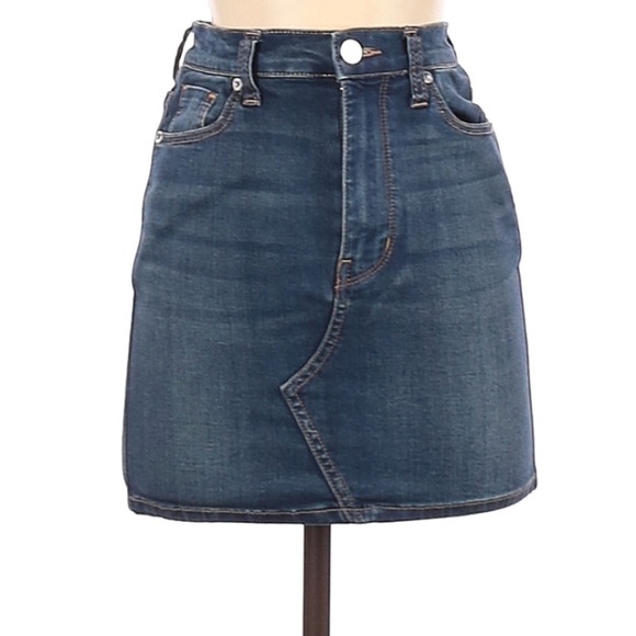 NWT FREE PEOPLE SHORT DENIM SKIRT SIZE 24 - Picture 2 of 9